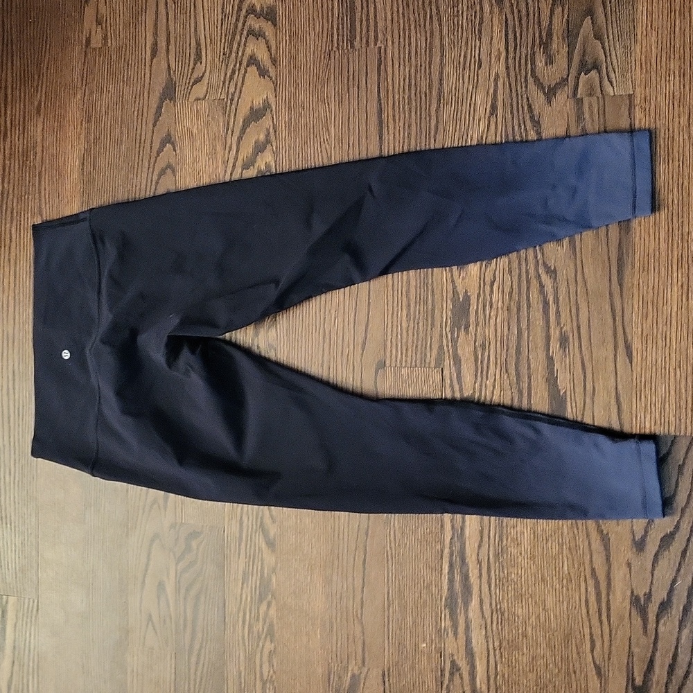 Lululemon ombre black and purple legging
